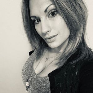 Meet your Posher, Celeste